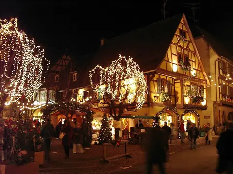 Mercatino di Natale di Eguisheim – Le Marché de Noël Authentique
