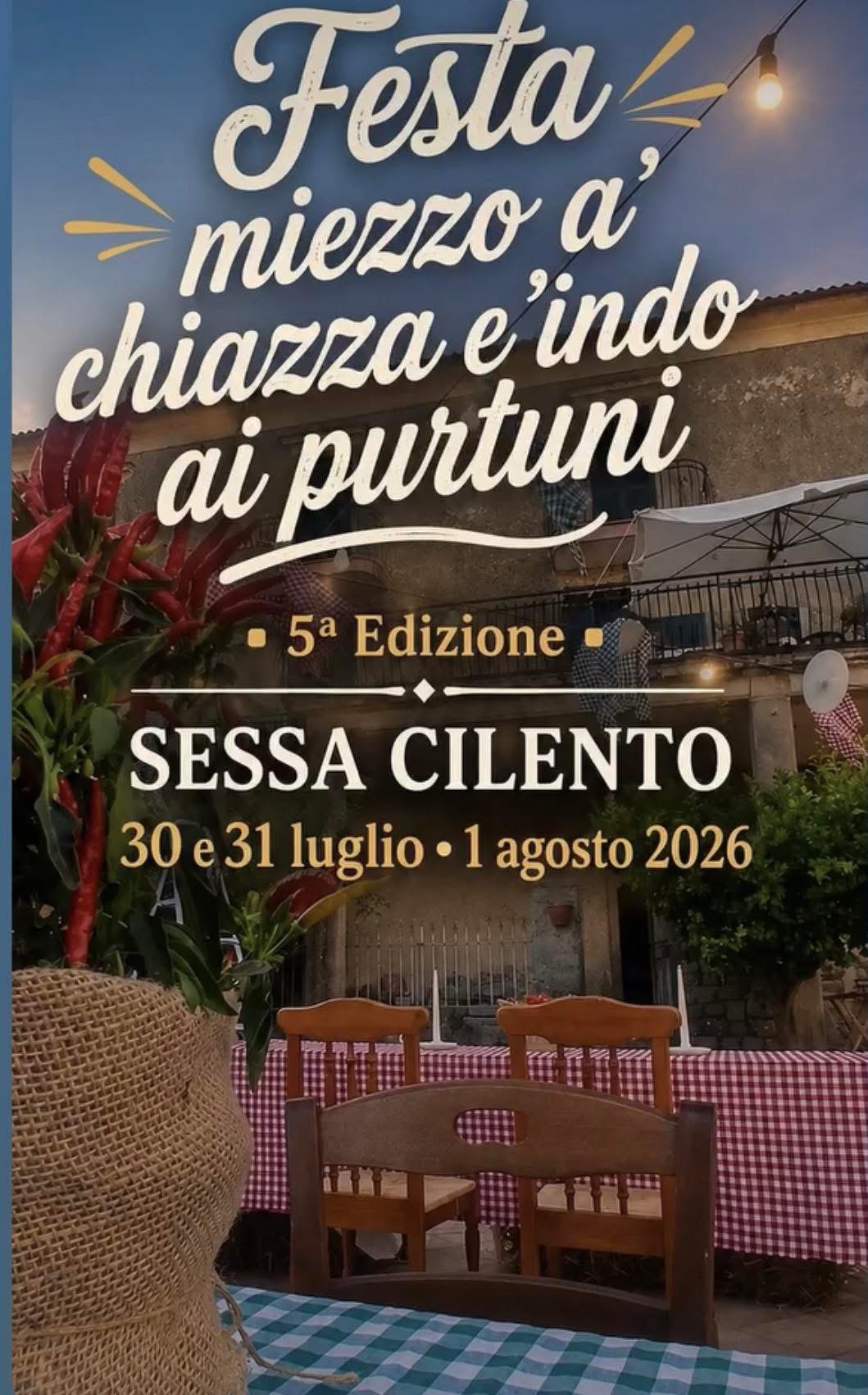 Festa miezzo a' chiazza e indo ai purtuni