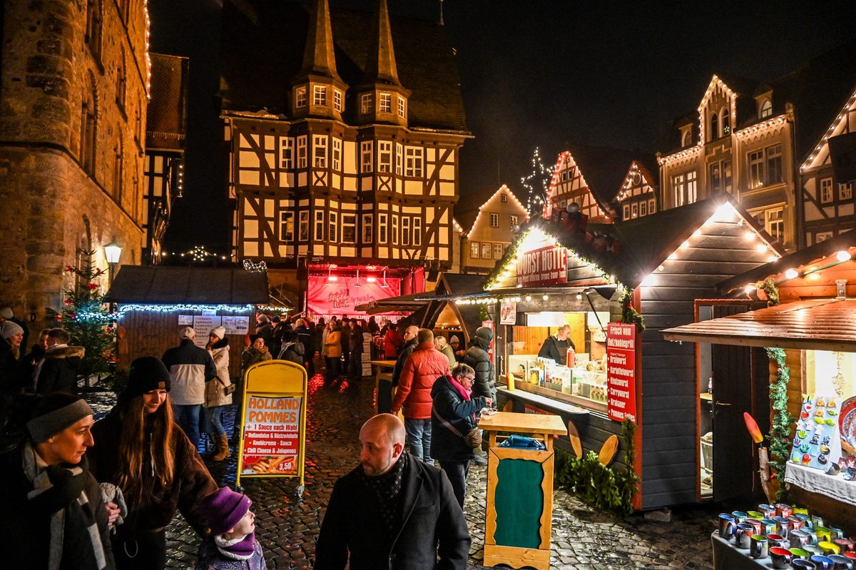 Mercatino di Natale di Alsfeld – Davanti al Municipio