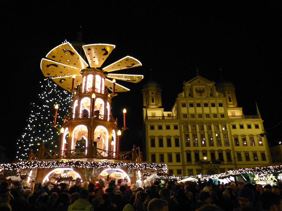 Christkindlesmarkt di Augusta